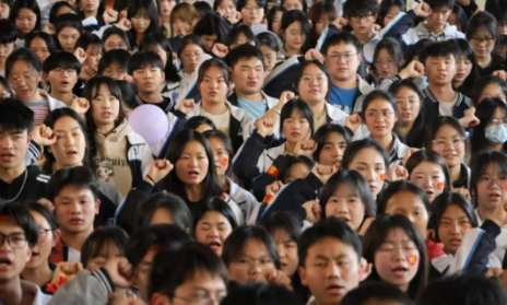 云南西点文化学校：卓越本科上线率，助力学子圆梦大学