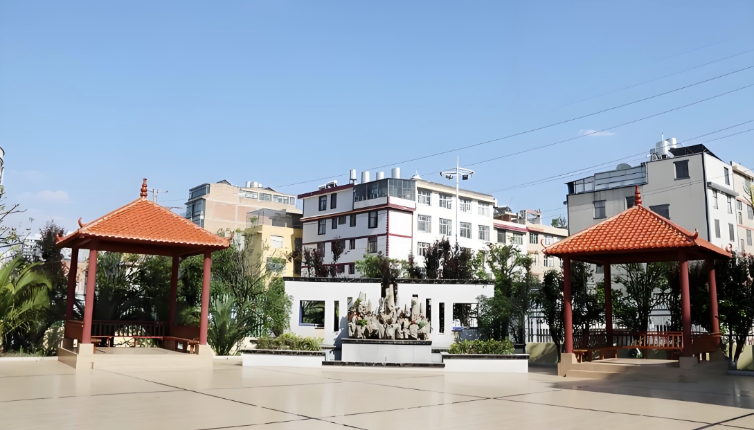 曲靖天人高级中学高补学费贵不贵？性价比深度剖析