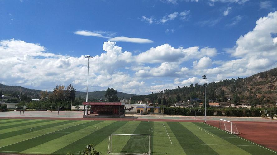 昆明市海亦丰高级中学招生网&mdash;&mdash;一站式获取招生信息的便捷平台！