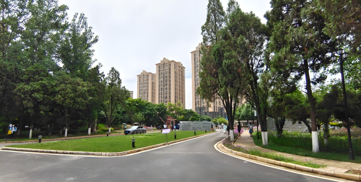 云南旅游职业学院2025年五年一贯制大专乱吗？