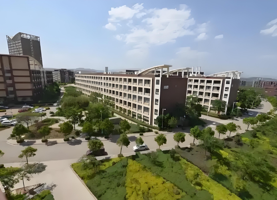 昆明市卫生学校三年制中专2025年招生要求：通向职业梦想的指引