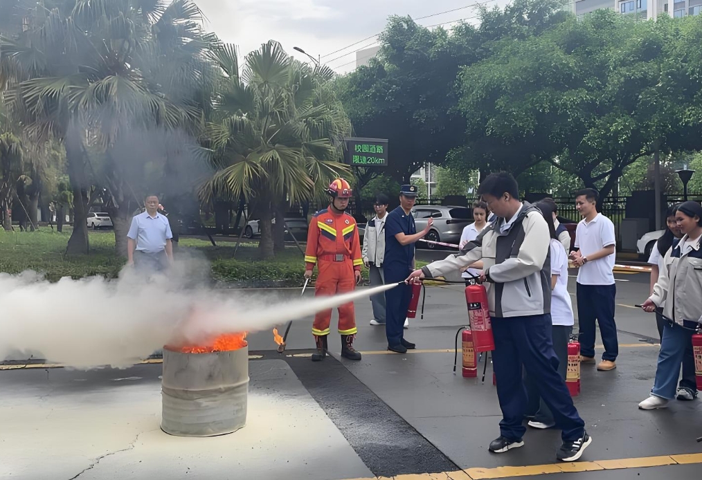 昆明法务应急管理职业学校2025年职教高考班乱吗？