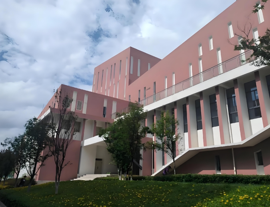 昆明滇越技工学校2025年三年制中专教学质量：卓越教育的基石