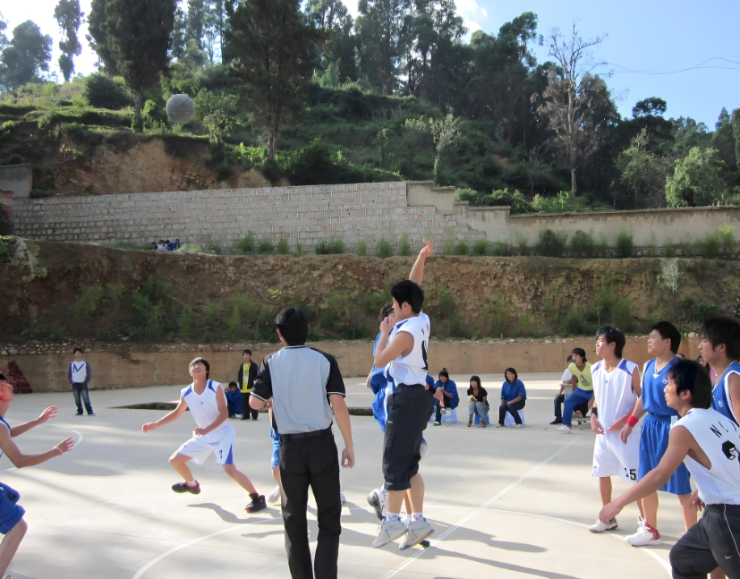 2025年昆明滇越技工学校职教高考招生电话：开启求学之门的热线