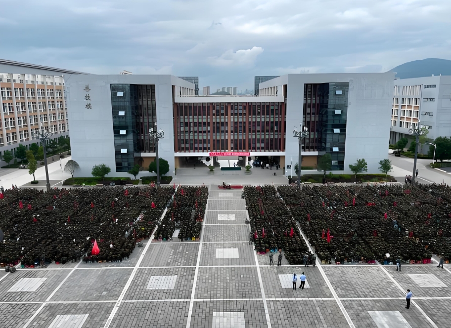 云南技师学院2025年三年制中专报读指南：开启梦想求学路