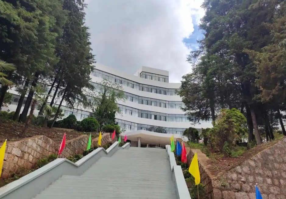 2025年云南技师学院三年制中专报名时间：开启逐梦之旅