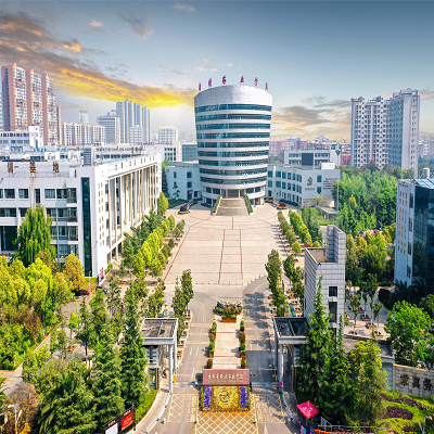 学校领导