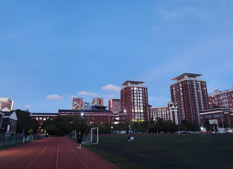 昆明市旅游职业高级中学2025年职教高考班历年分数线：报考的重要参考