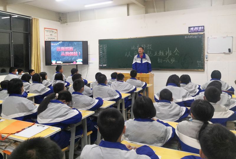 昆明市海亦丰高级中学高考复读上线率_本科过线率数据