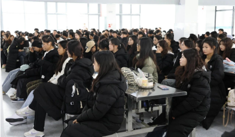 学生活动.PNG
