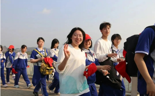学生活动.PNG